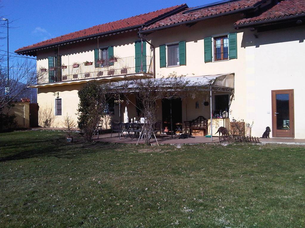 Casa Del Bosco Apartment Busca Bagian luar foto