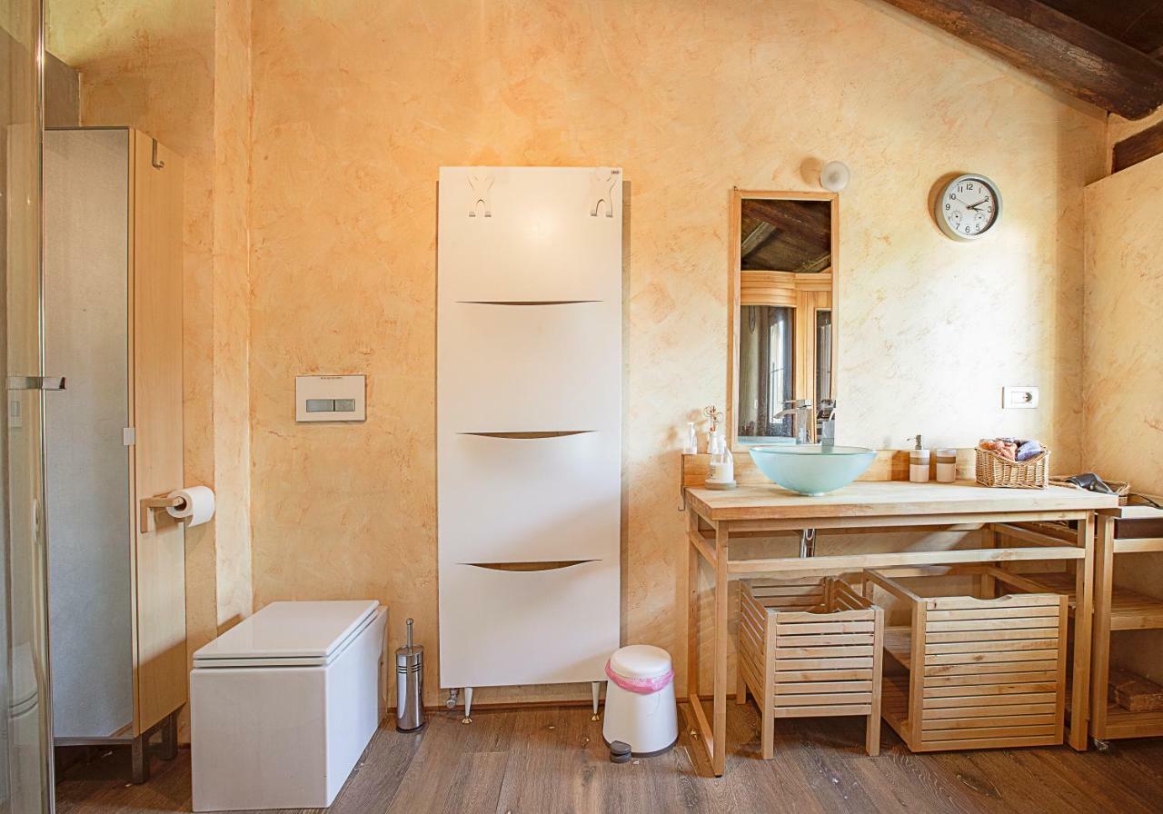 Casa Del Bosco Apartment Busca Bagian luar foto